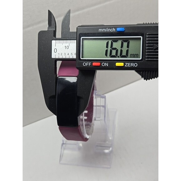 Fitbit Inspire HR FB413 Activity Tracker Heart Monitor Smartwatch W/ Charger - Picture 8 of 13